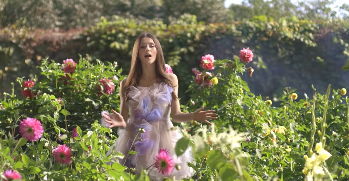 Roksana Węgiel łączy siły z Pawbeatsem