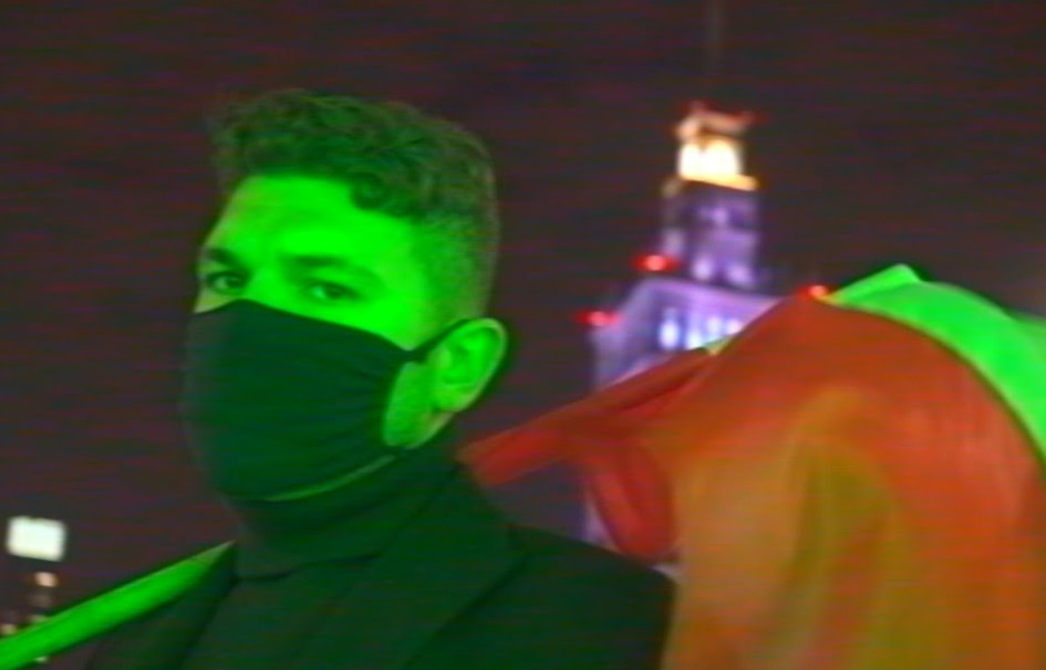 Tau zapowiedział, że przez sytuację w Polsce wstrzymuje premierę singla. Tyle że właśnie opublikował nowy kawałek