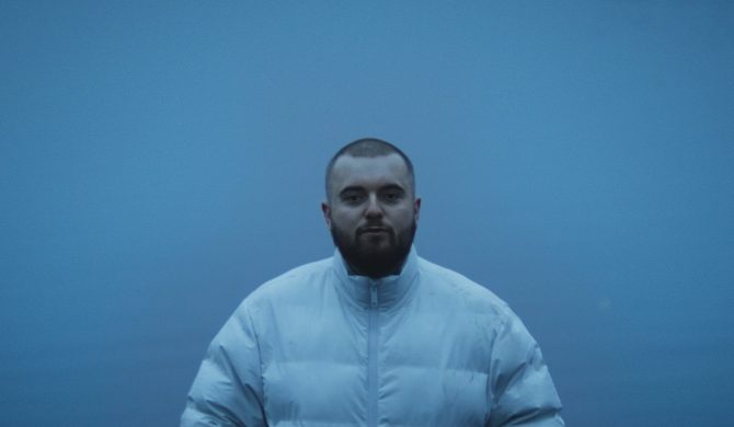 Bedoes: „Ja się nie będę pierd*lił, ja pierd*lę w m*rdę posła i każdego osła, który nie chce pokoju w tym kraju”