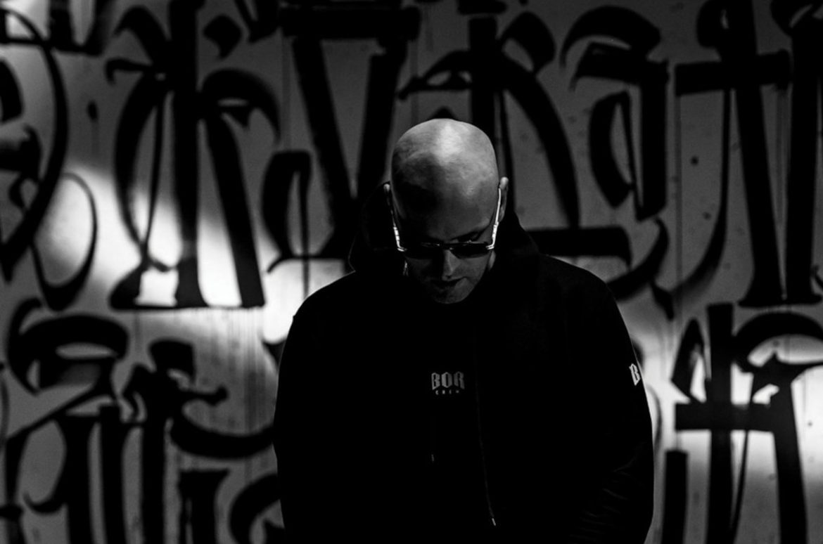 Paluch: „Przyjaźnie za hajs łatwo wchodzą w nawyk”