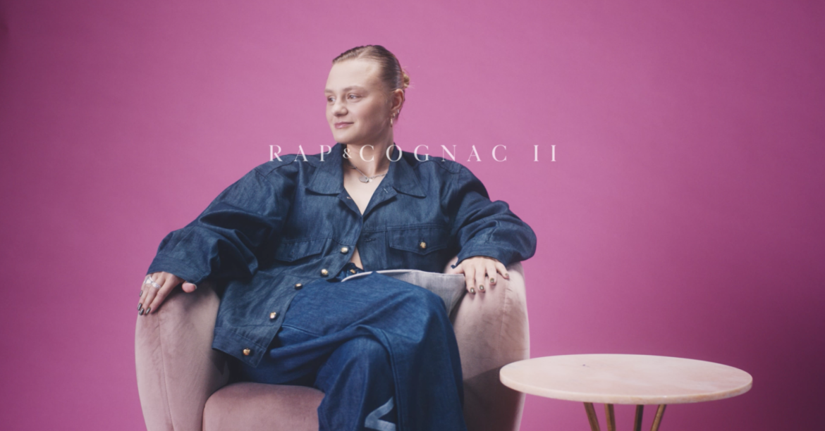 Rosalie. testuje koktajle z koniakiem w cyklu Rap & Cognac i mówi kiedy zagra solo na Narodowym