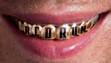 „Habilitowany na uniwersytecie chamstwa Doktor Wojtek ma szczepionkę na wirusa „polskirap-20” – Marcin Flint recenzuje album Słonia