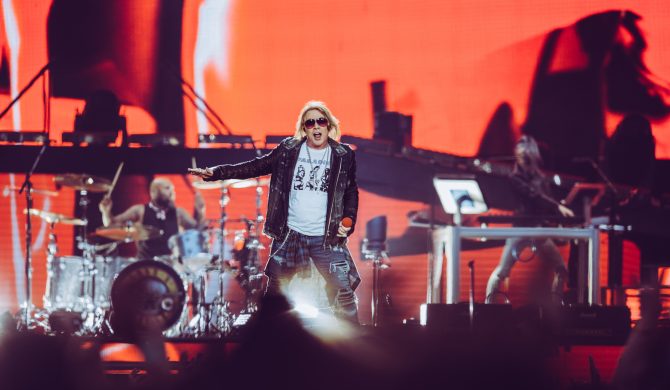 Lider Guns N’Roses blokuje premierę charytatywnego utworu mającego pomóc młodym pacjentom onkologicznym?