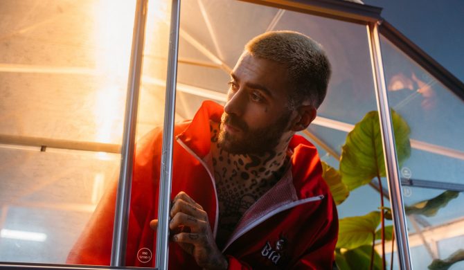 Quebonafide rozważał udział we freak fightach. Raper zdradza, jaki miał pomysł na swoją walkę