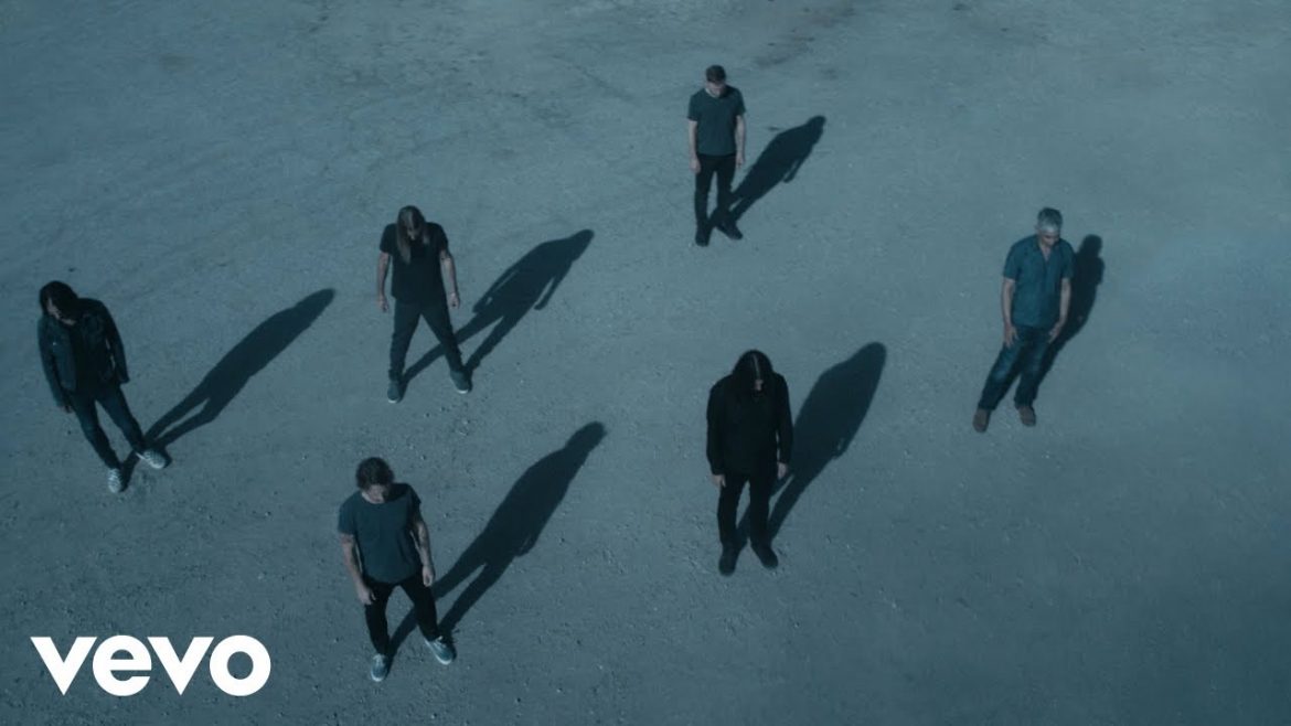 Foo Fighters z nowym klipem zapowiadającym „Medicine At Midnight”