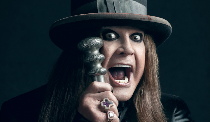 Sharon Osbourne: Ozzy próbował dźgnąć Ronniego Jamesa Dio przy ich pierwszym spotkaniu