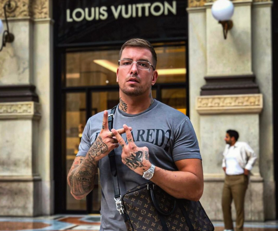 Sentino do Tony Jazzu: „Jesteś synem kur*y, fraj*rem, cwel*m 45-letnim”