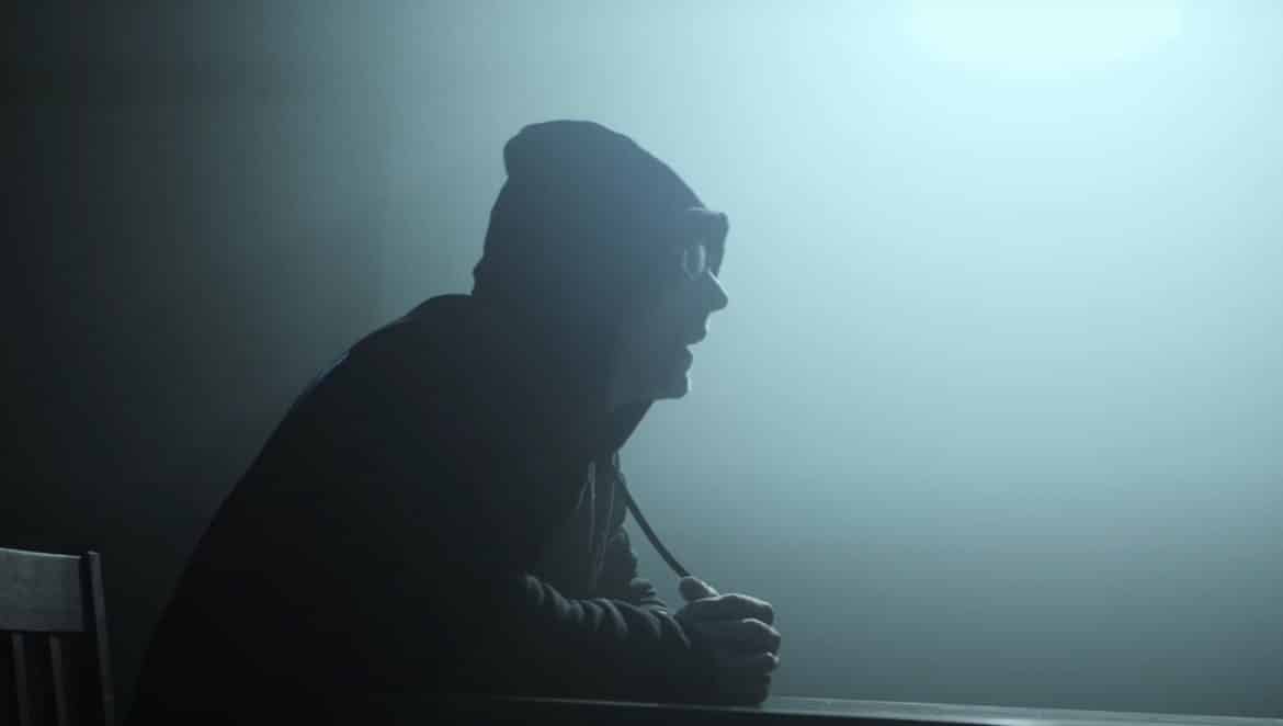 Intruz z bezkompromisowym singlem „Dzielnica nr 7”