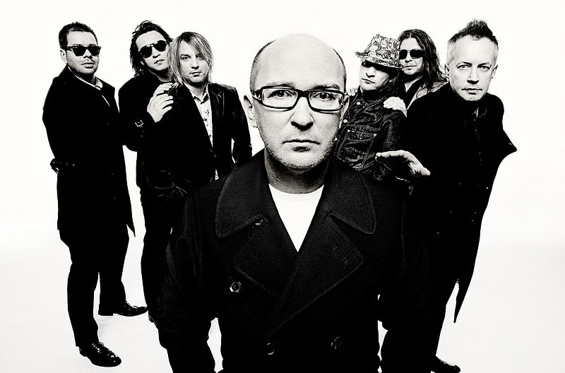 Andrzej Krzywy pracuje na budowie. „Nie jestem jakąś ob***ną gwiazdą, która będzie płakać, że ma źle”