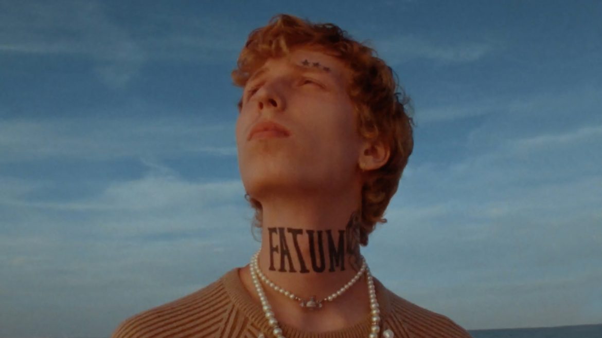 Szczyl prezentuje kolejny singiel i zdradza tytuł debiutanckiego albumu