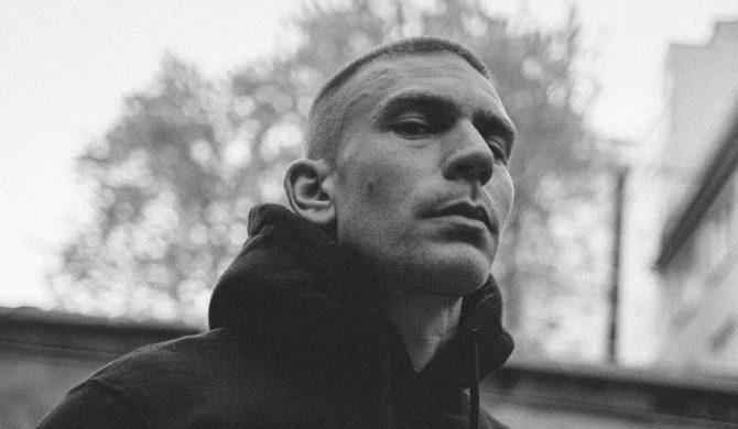 Hinol nie chce wykorzystywać sławnych gości do promocji swojego albumu