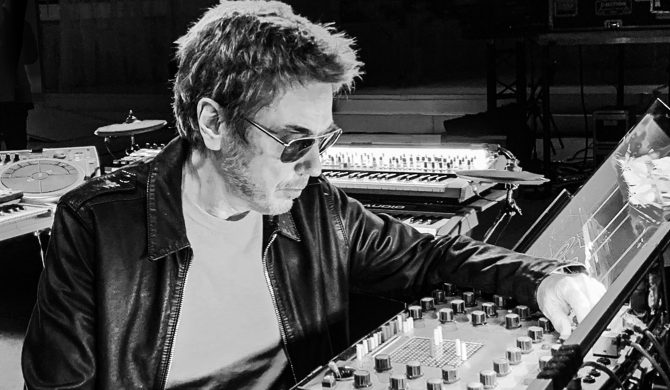 Jean-Michel Jarre zaprasza do Wersalu