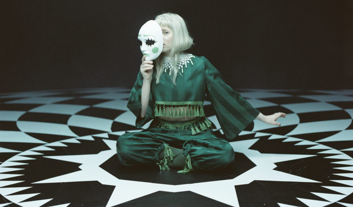 Aurora z nowym singlem i trzema koncertami w Polsce