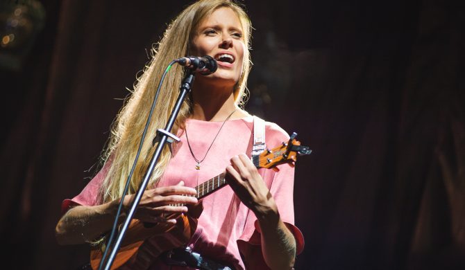 Julia Pietrucha na scenie Opery Leśnej – zobaczcie zdjęcia z koncertu w Sopocie