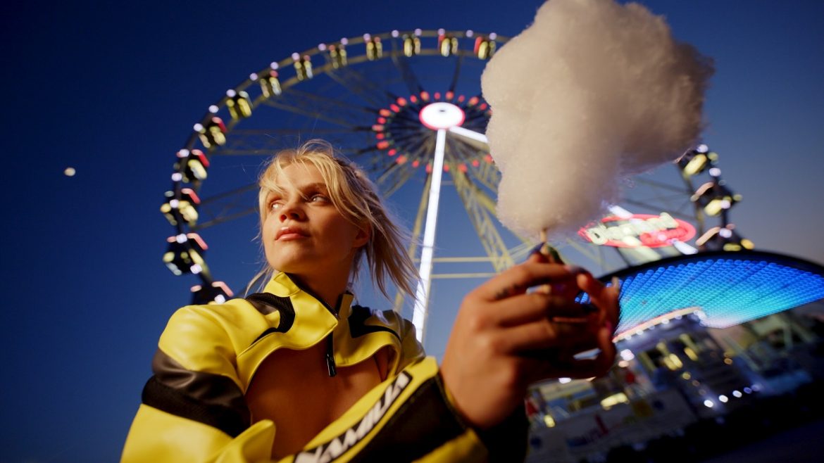 Maragret z wakacyjną ekpą promowaną singlem z Tymkiem