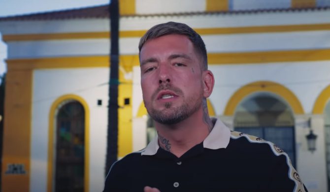 Robert Pasut z AbstrachujeTV ostro o Sentino: „To jest taka osoba, której chyba jako jedynej chciałbym na***ać”