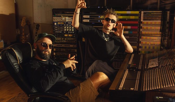 OKI w nowym singlu Magiery