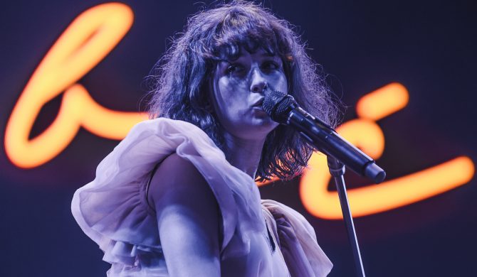 Kwiat Jabłoni przerabia polski klasyk na potrzeby albumu z okazji 78. rocznicy wybuchu Powstania Warszawskiego