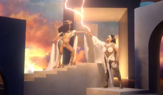 Dwie królowe na wspólnym tronie – Lizzo i Cardi B łączą siły