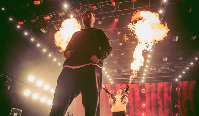 Bedoes zrugał publiczność na koncercie 50 Centa