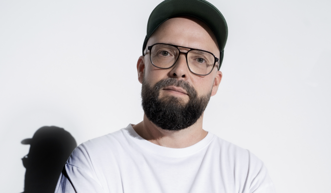 Dziś premiera pierwszego solowego albumu legendy polskiej sceny hip-hopowej