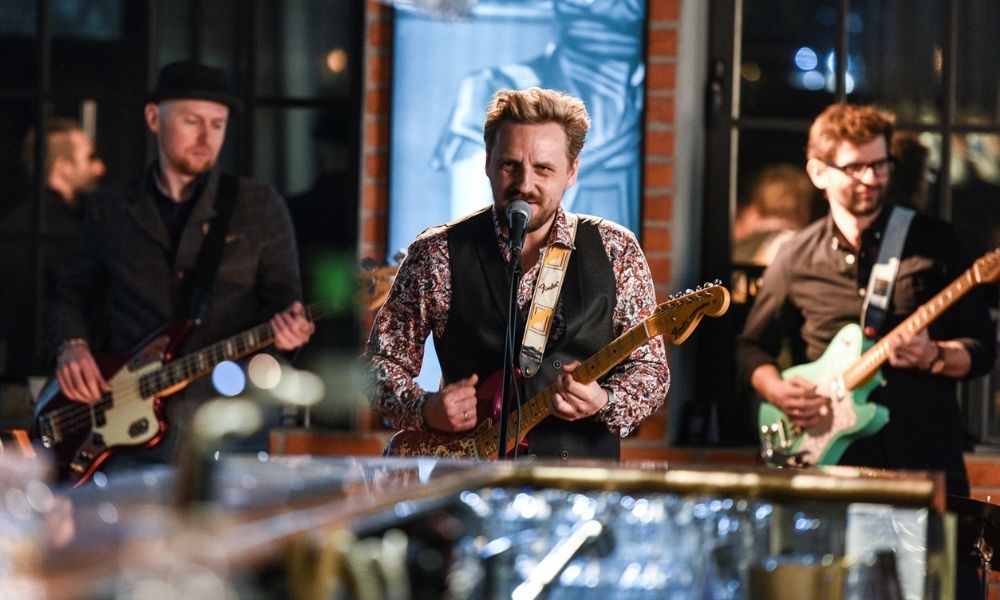 „Dzieci u dziadków” – nowy klip Pawła Domagały