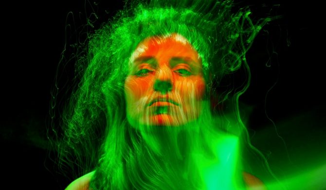 Panilas debiutuje fenomenalnym singlem „Chcę całego”