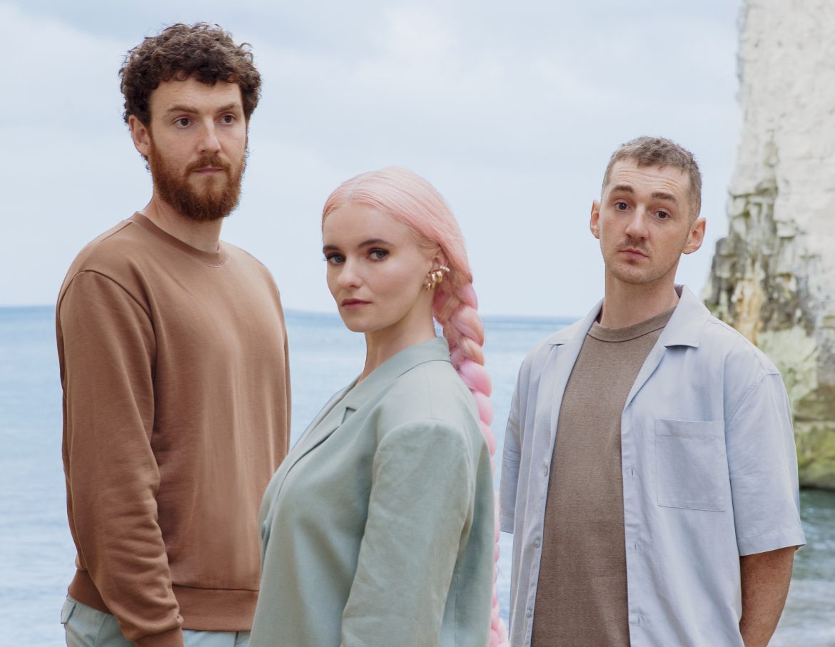 Clean Bandit nawiązali współpracę z A7S