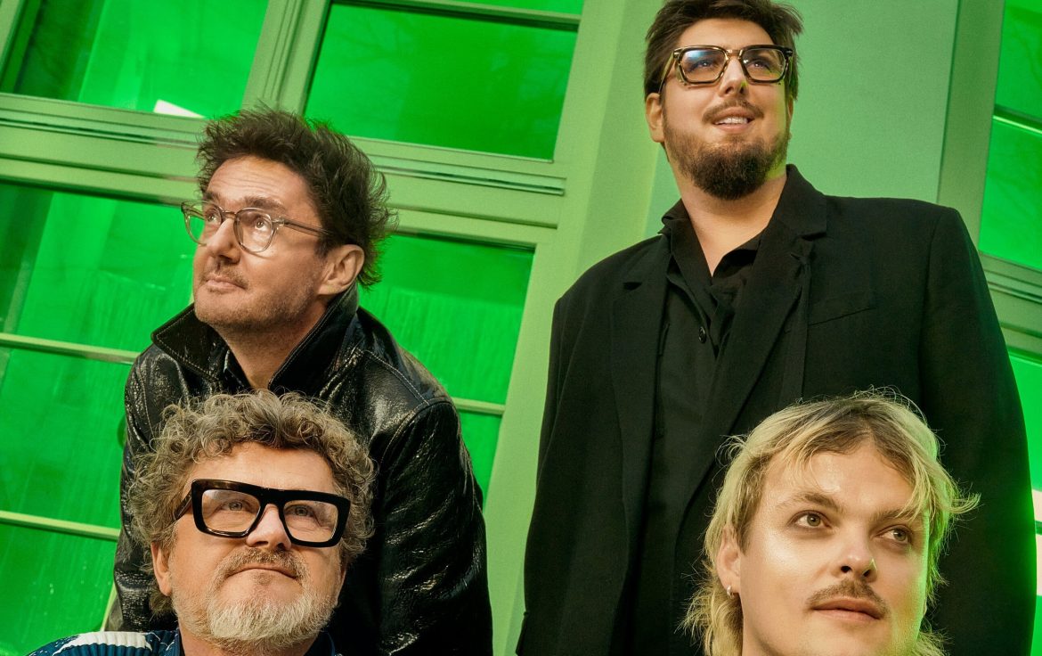 Błażej Król, Kuba Wojewódzki, Janusz Palikot i Tomasz Czechowski we wspólnym klipie