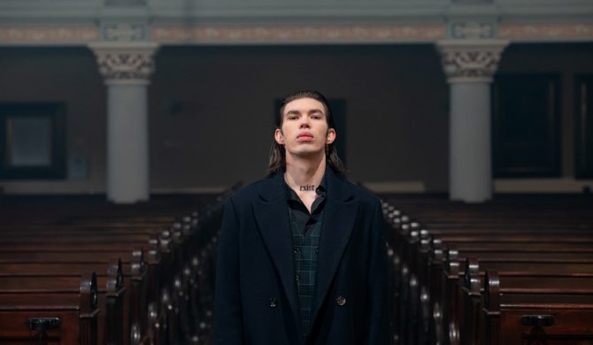 Vae Vistic z nowym singlem „Dryf”