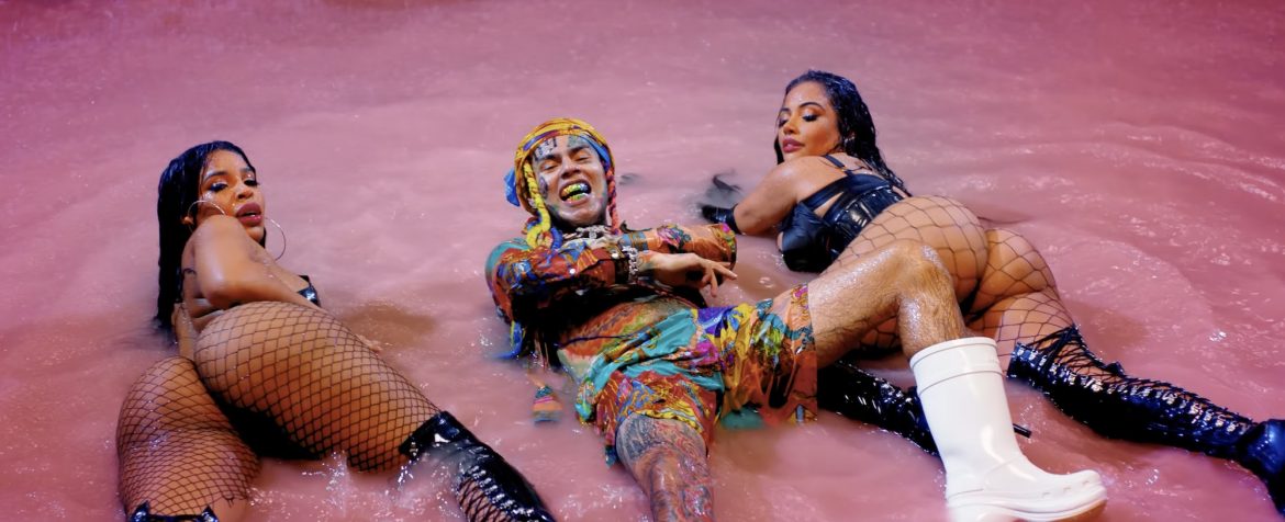Tekashi nadal bardzo popularny. Jego nowy klip w ciągu kilku godzin wszedł na muzyczna kartę na czasie
