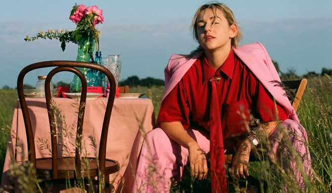 „Cześć, tu Złość” – PAULA ROMA z nowym singlem i klipem