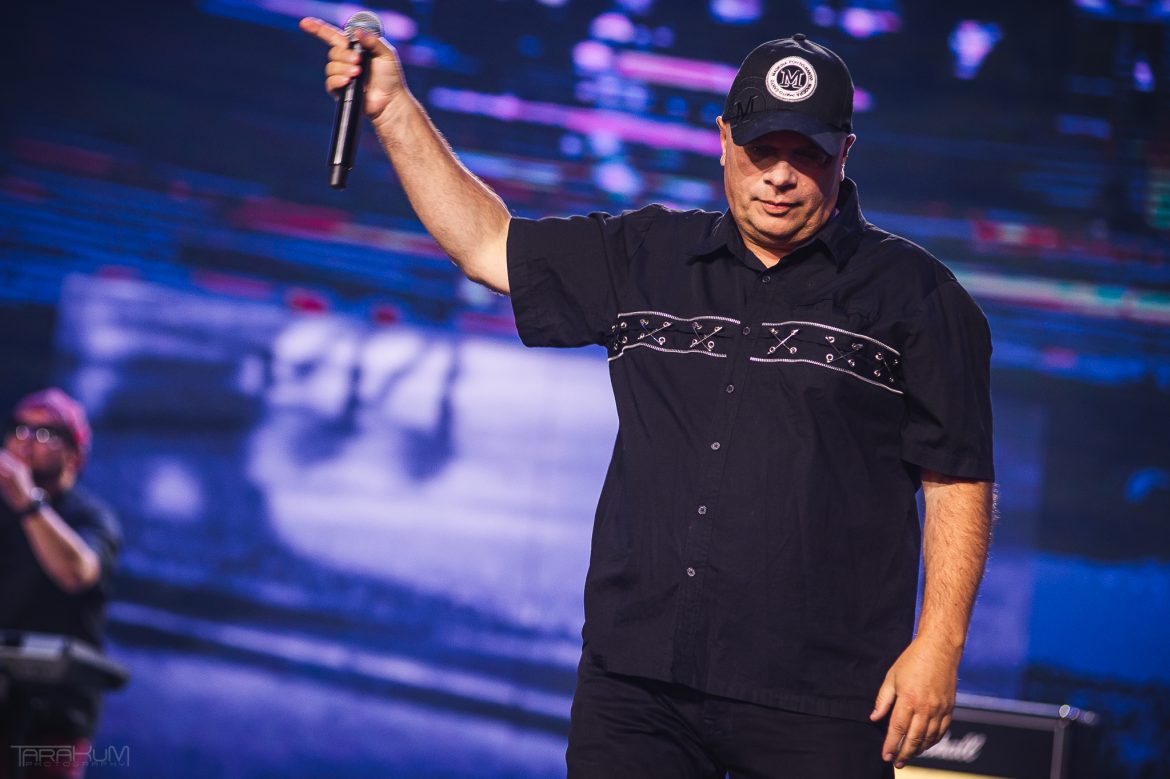 Krzysztof Skiba szydzi z tatuaży Karola Nawrockiego i jego kibolskich konotacji