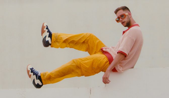 Lato w pełni w nowym singlu Michała Szczygła