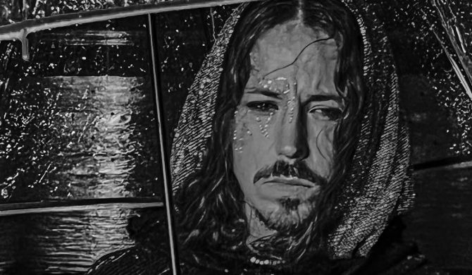 Michał Szpak zapowiada album „(mrokiem) Warszawianką”