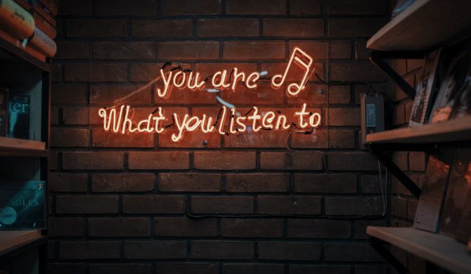 Poznaliśmy listę najlepiej sprzedających się płyt 2024 r.