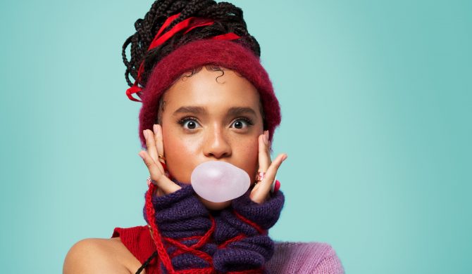 To nie koniec kariery Sary James w USA. Simon Cowell pomoże postawić jej pierwsze kroki w Stanach