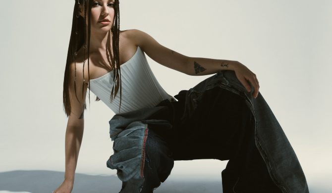 Nita – nowa artystka w Kayaxie