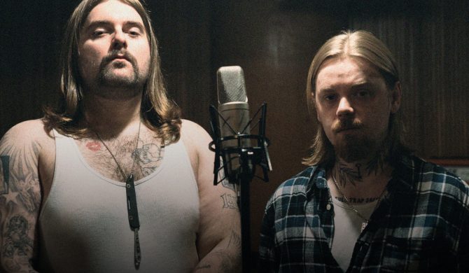 Kuqe 2115 i Bedoes 2115 w nowym kawałku „Wilk”