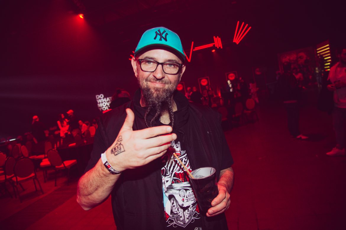 Krzysztof Kozak ocenia beef Tede vs Ten Typ Mes. „Niektóre osoby są wyalienowane i mają swój świat.”