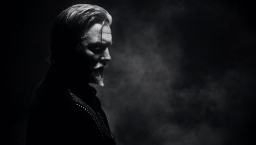 Josh Homme porównał śmierć Ozzy’ego Osbourne’a do odejścia Davida Bowiego