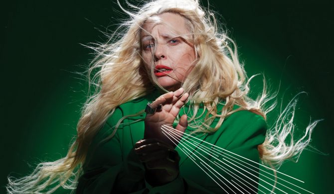 Zmieszanie bez wstrząśnięcia. Recenzujemy nową Nosowską