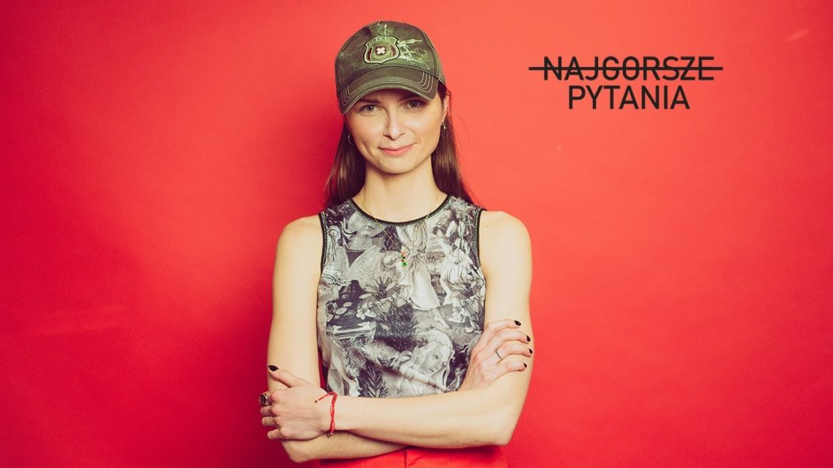 Czego wokalistki popowe mogą nauczyć się od hiphopowców? Daria ze Śląska w Najgorszych Pytaniach