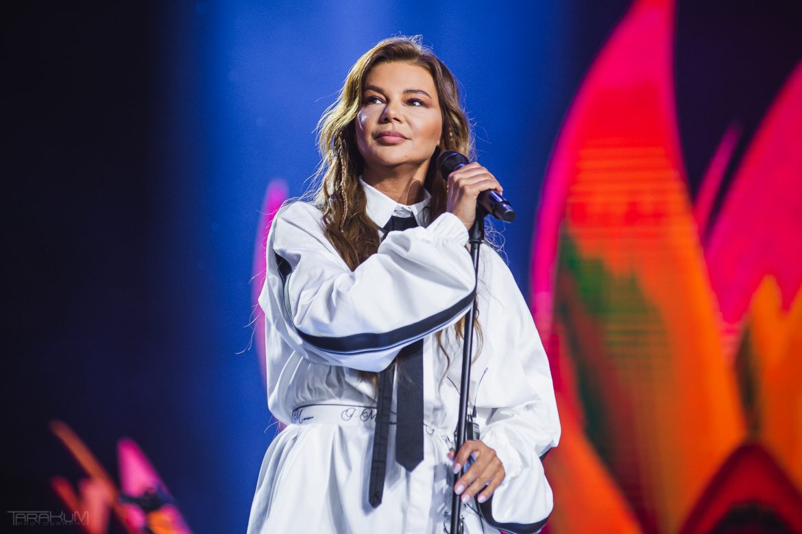 Ile gwiazdy Sylwestra Marzeń TVP zarobią za swoje występy? Kwoty zwalają z nóg