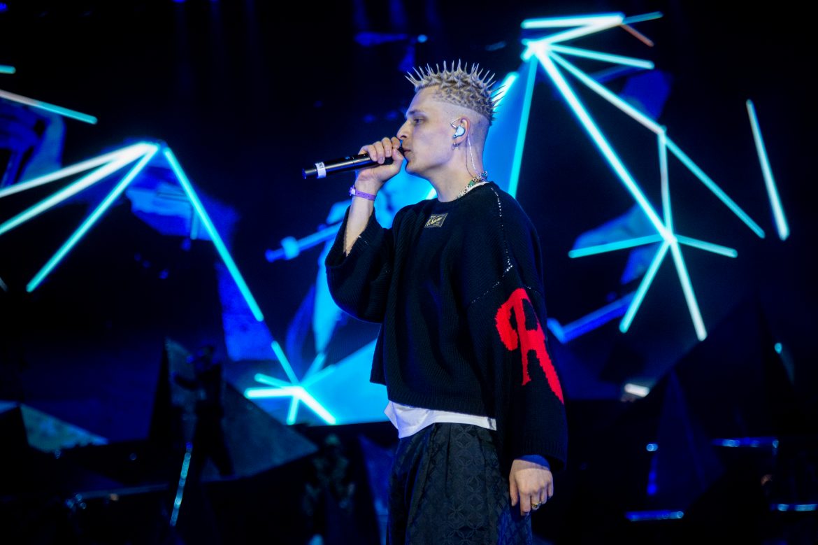 OKI znakomicie naśladuje Sokoła