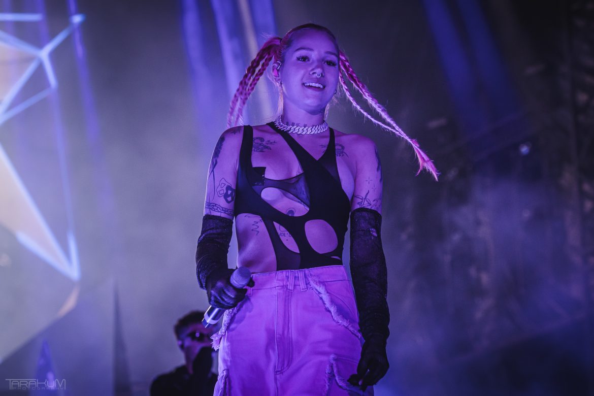 Queens Of The Stone Age, Arctic Monkeys, club2020 i wielu innych na zdjęciach z trzeciego dnia Open’era