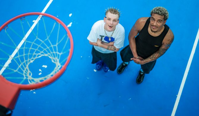 Jeremy Sochan w nowym klipie Okiego