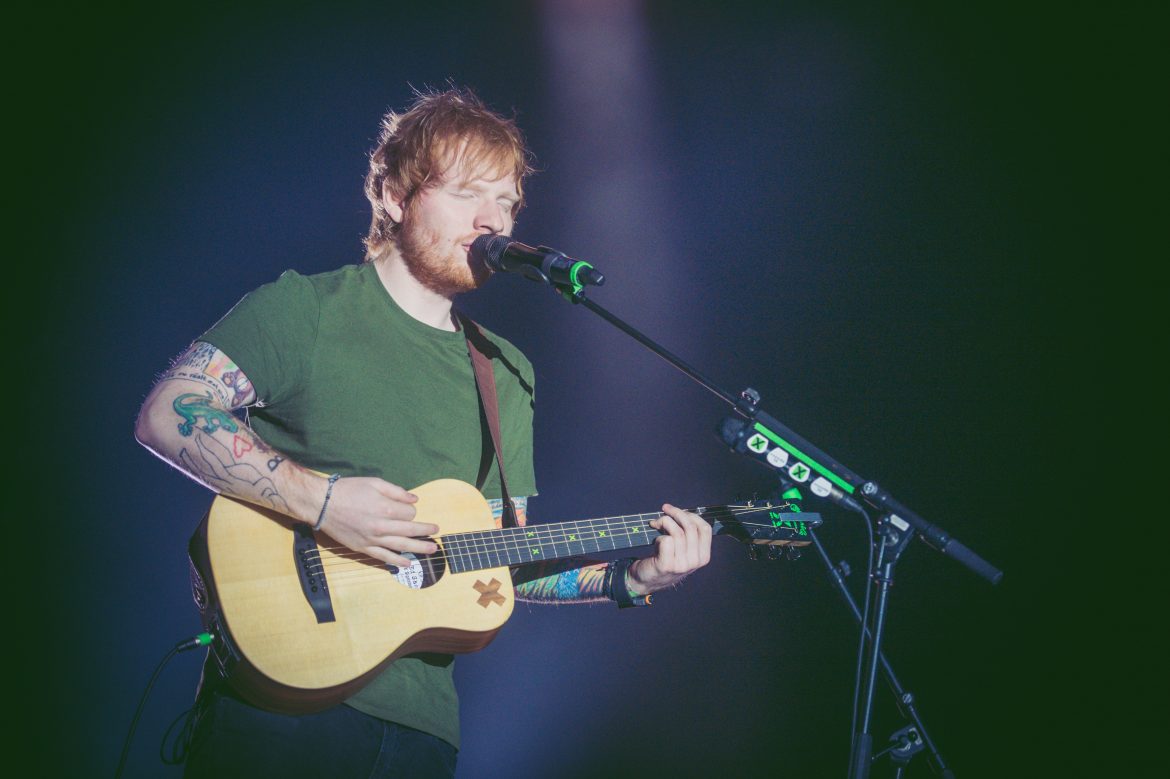 Ed Sheeran jeszcze nie zagrał tegorocznych koncertów w Polsce, a już ogłoszono kolejny występ w przyszłym roku
