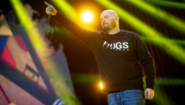 OpeRAP: ŚLEPCY – pierwsze takie widowisko w Polsce. Na scenie Ostry, Grubson i inni