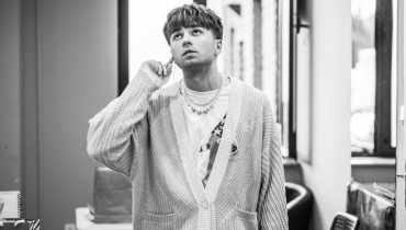 Mata zapowiedział nowy album. Poznaliśmy tracklistę i gości